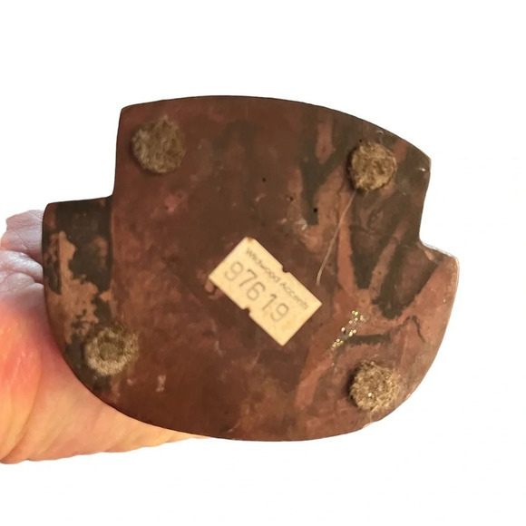 Carved Resin Asian God Warrior Statue - Picture 6 of 7